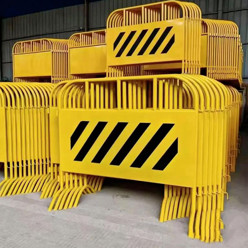 1x1.5 整板镀锌铁马护栏