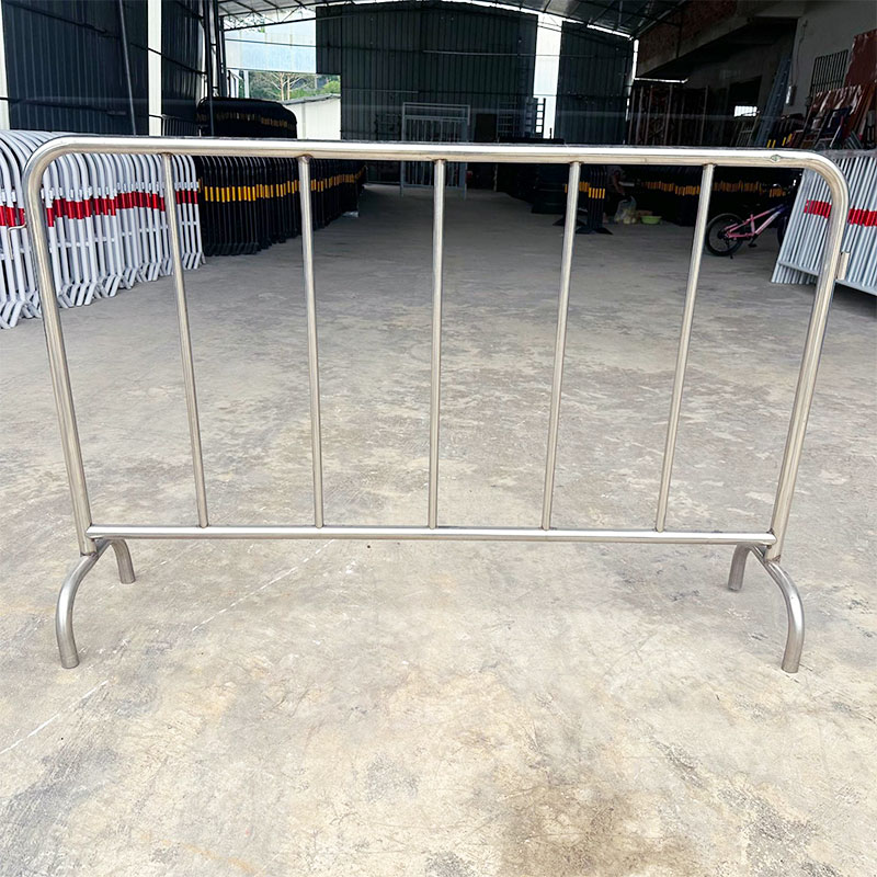 1x1.5 不锈钢铁马护栏